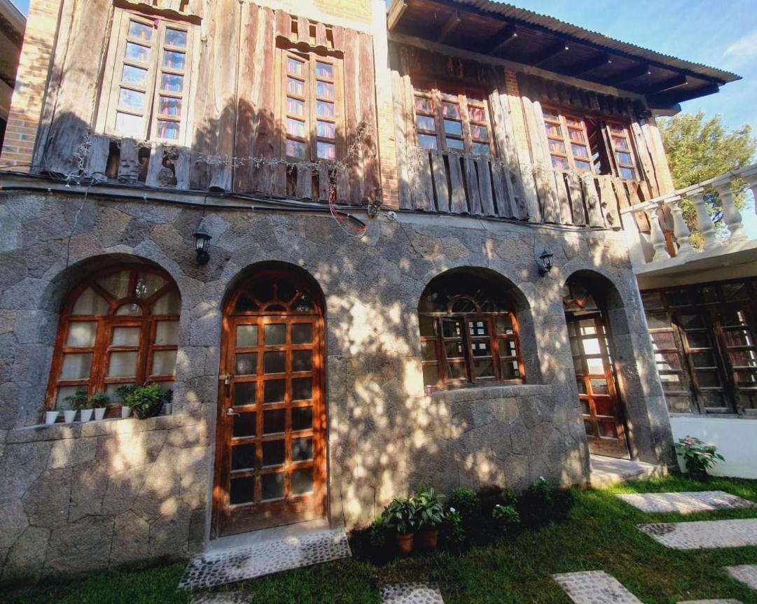 Hotel Ariana San Pedro La Laguna Esterno foto