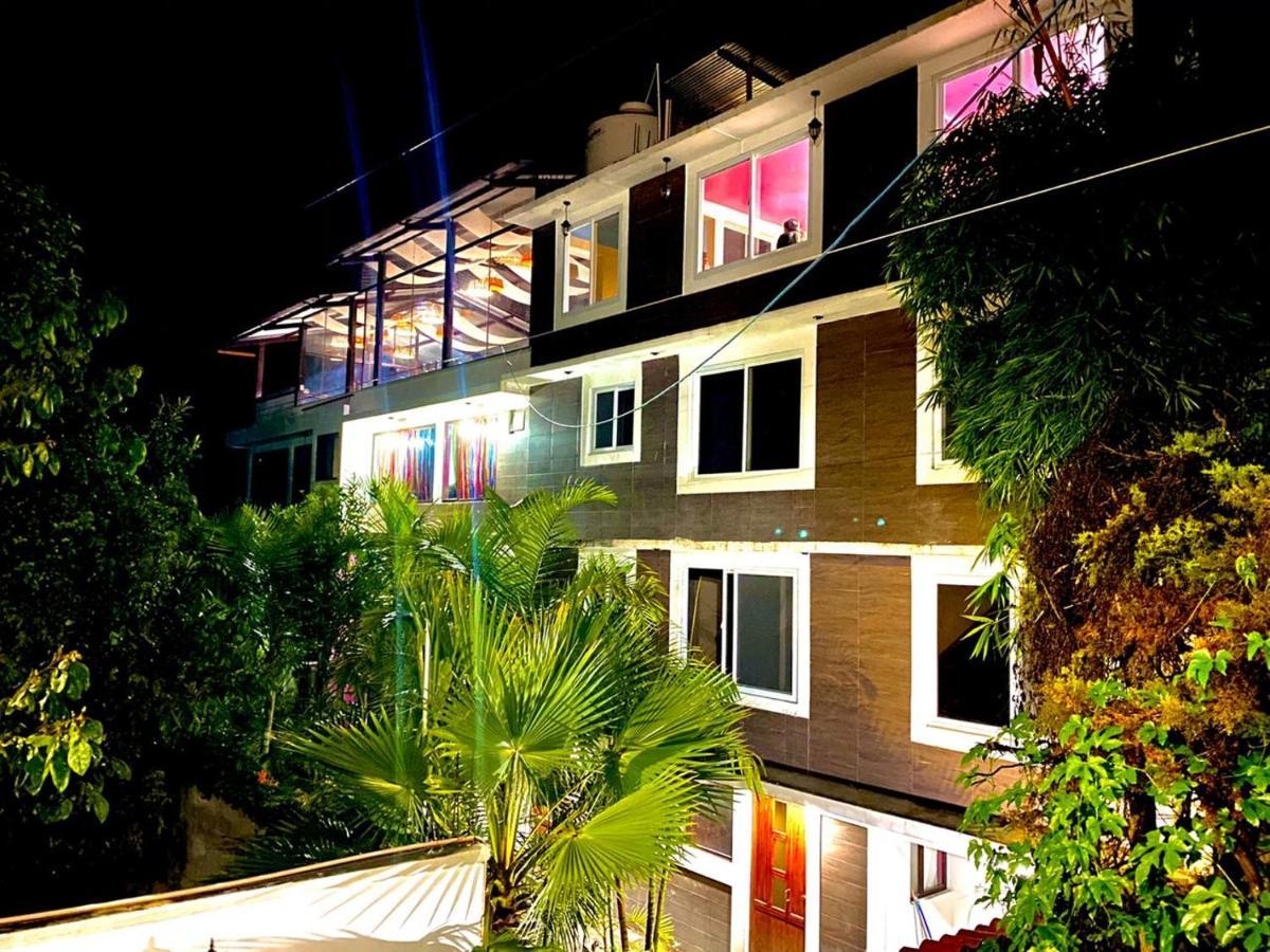 Hotel Ariana San Pedro La Laguna Esterno foto