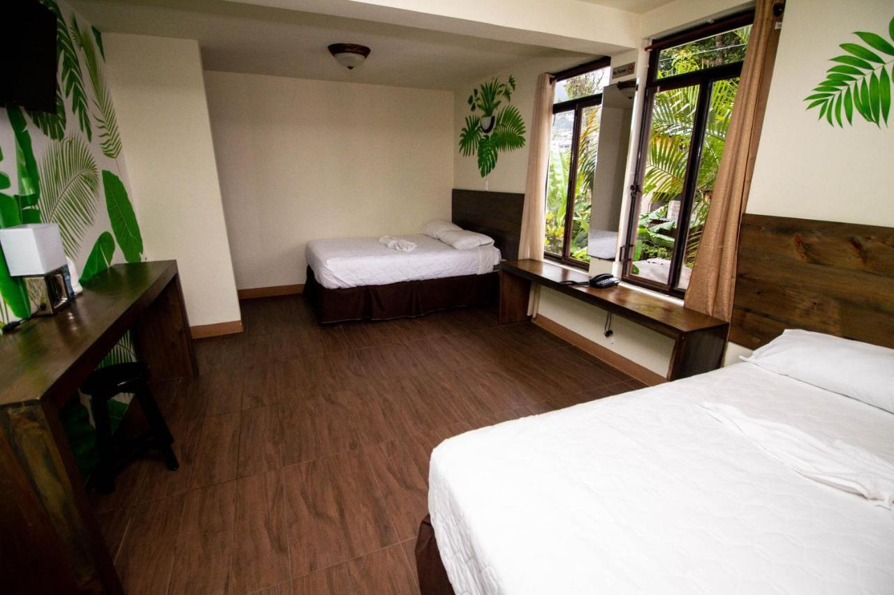 Hotel Ariana San Pedro La Laguna Esterno foto