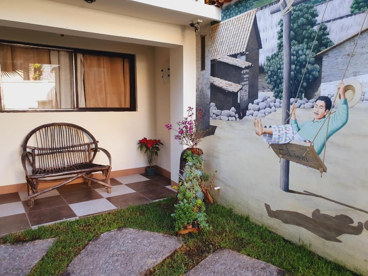 Hotel Ariana San Pedro La Laguna Esterno foto