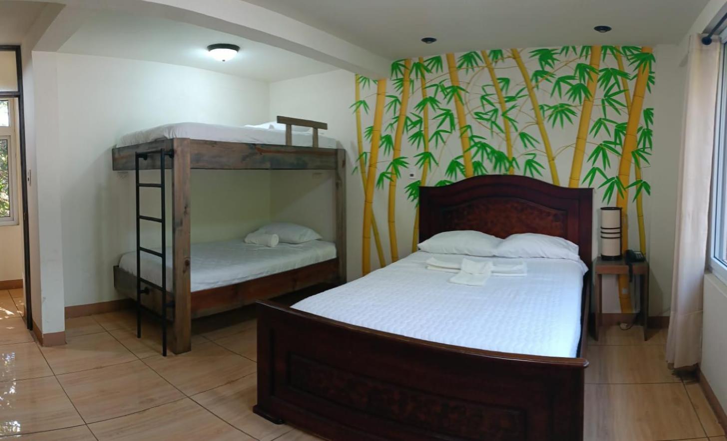 Hotel Ariana San Pedro La Laguna Esterno foto